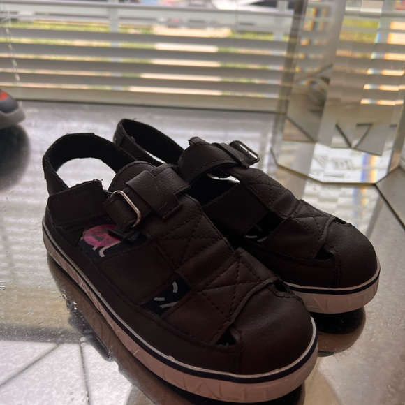 Toddler Boy shoes 11 and 12 Low Top Jordan 11, Nike airmax - Picture 6 of 13